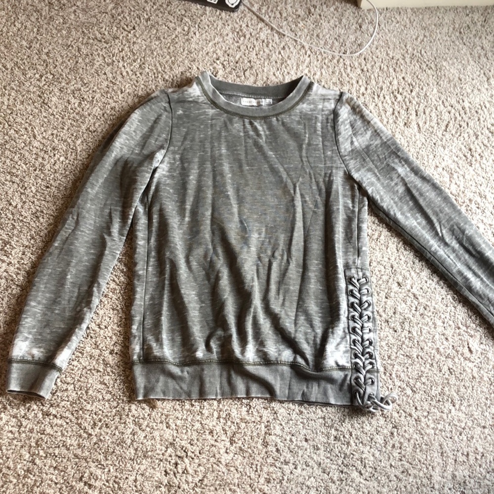 Grey Long sleeve shirt with tie on side